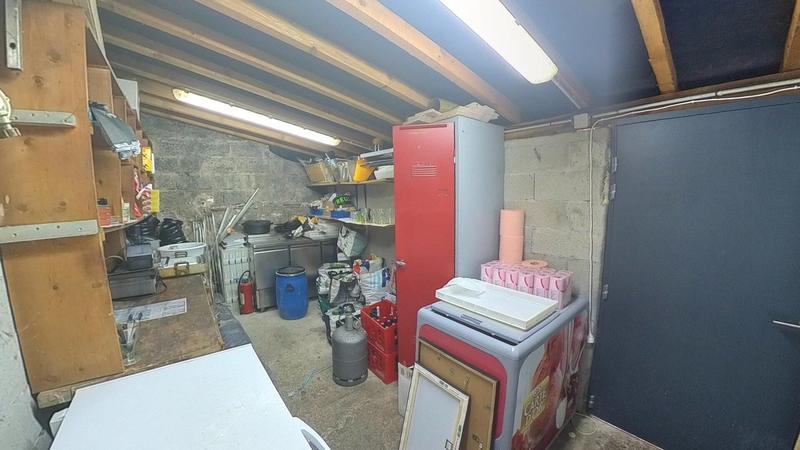 Local commercial - 97 m²