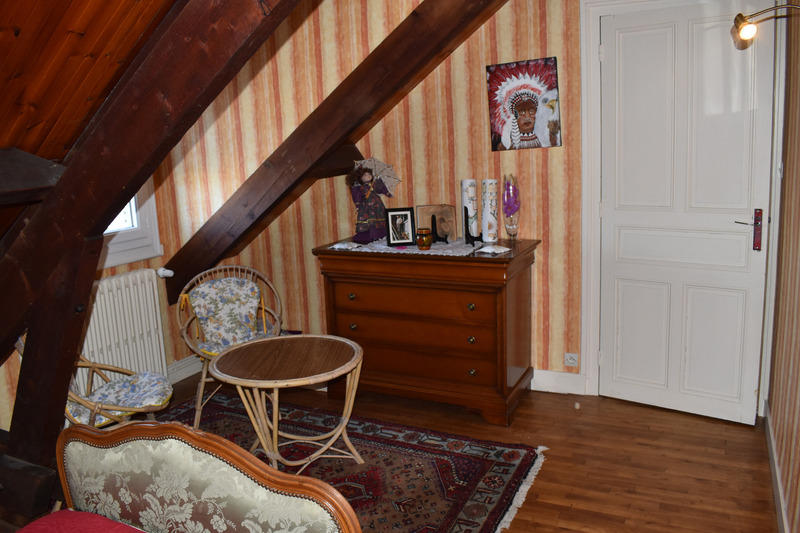 Maison de ville - 175 m² - 9 pièces