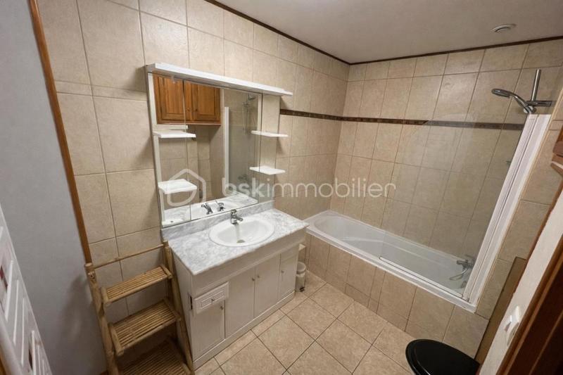 Maison - 100 m² - 7 pièces