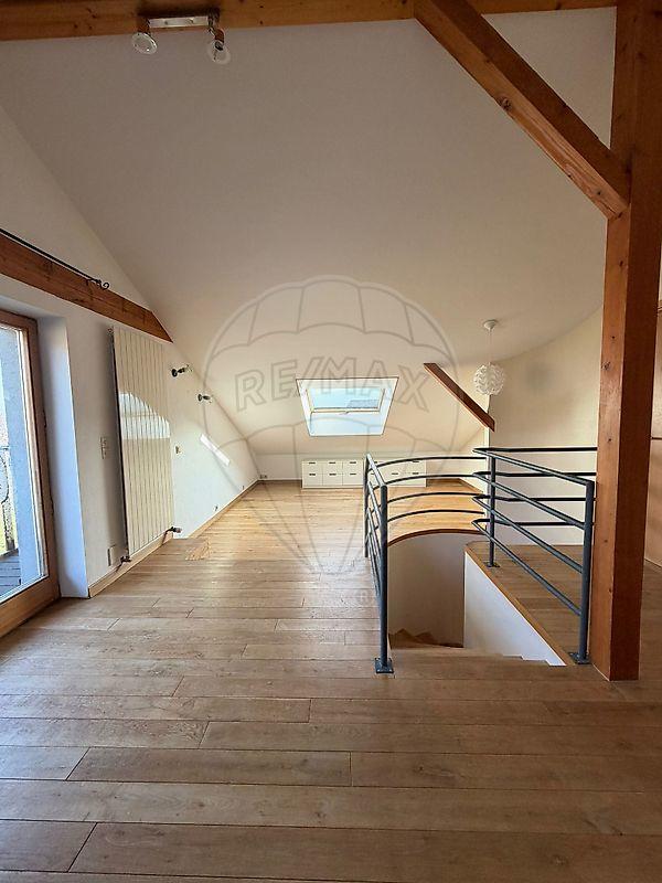 Château - 240 m² - 9 pièces