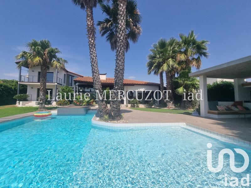 Maison de maîtres - 260 m² - 7 pièces