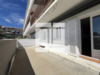 Appartement - 60 m² - 4 pièces