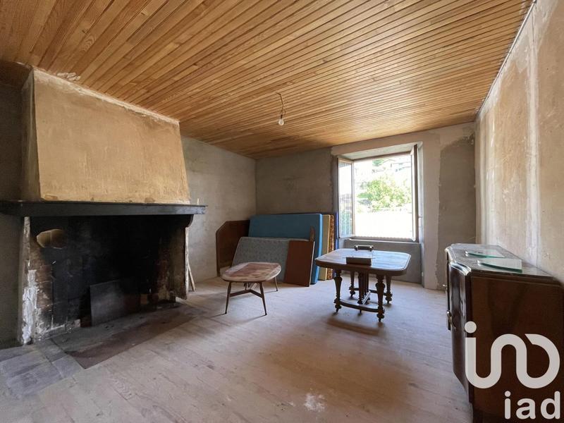 Maison - 200 m² - 12 pièces