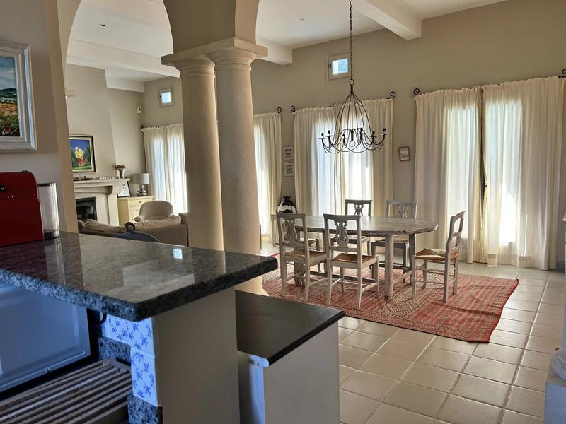 Maison - 137 m² - 4 pièces