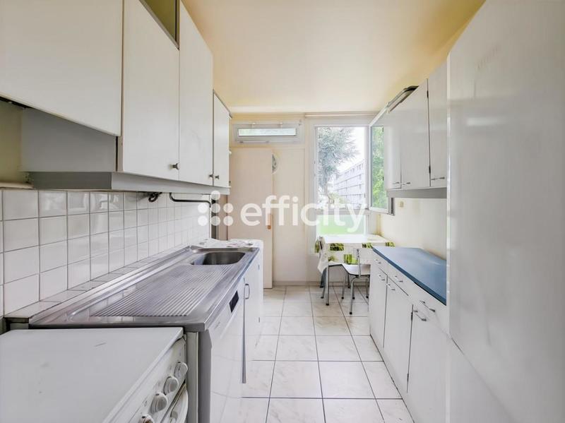 Appartement - 100 m² - 5 pièces