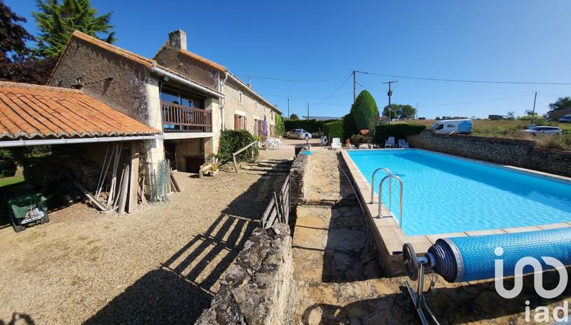 Maison - 200 m² - 5 pièces