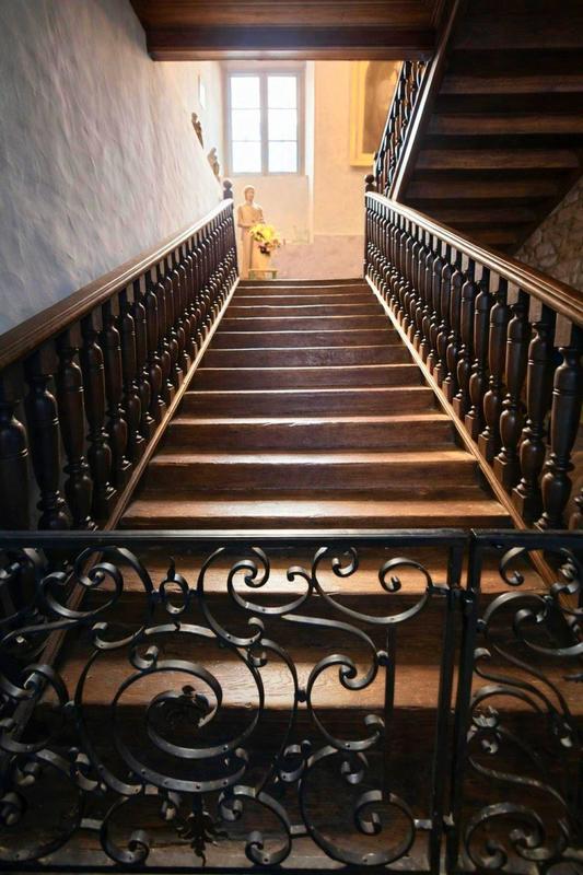 Maison - 233 m² - 9 pièces