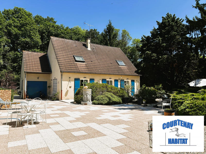 Maison traditionnelle - 150 m² - 5 pièces