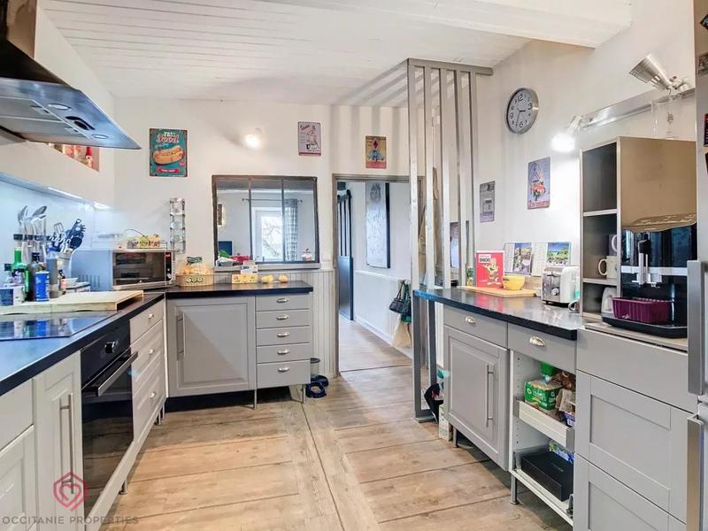 Propriété - 524 m² - 10 pièces