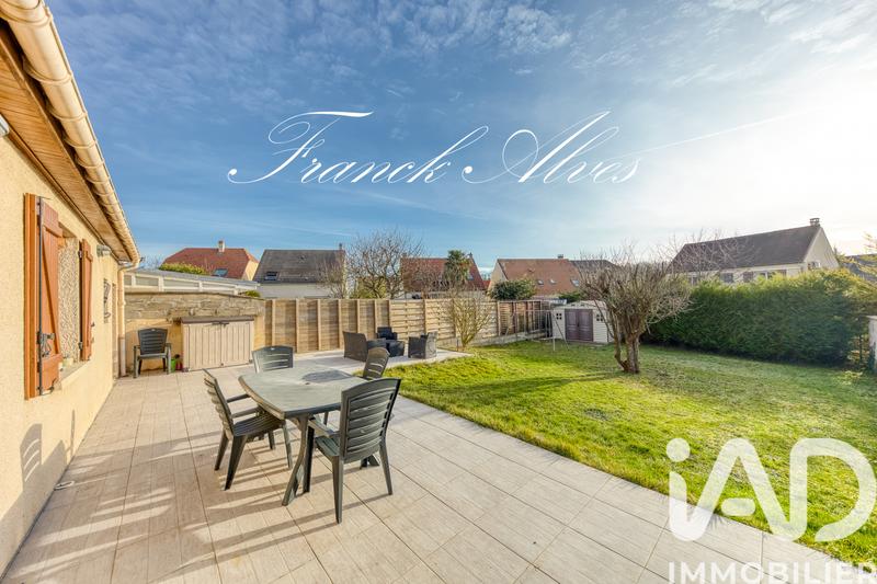 Maison - 105 m² - 5 pièces