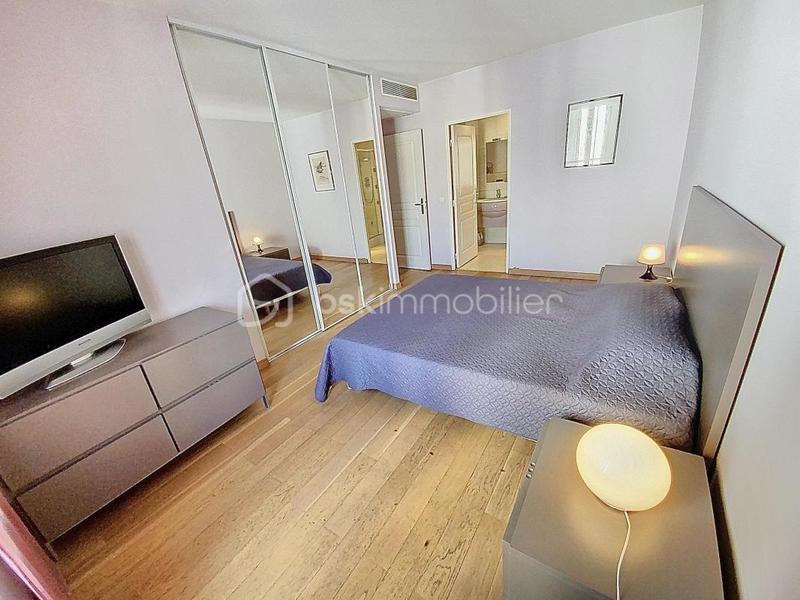 Appartement - 108 m² - 4 pièces