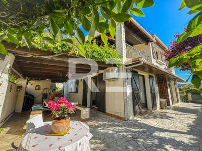 Villa - 154 m² - 5 pièces