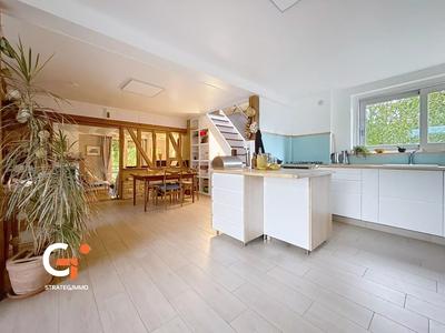 Maison - 130 m² - 7 pièces