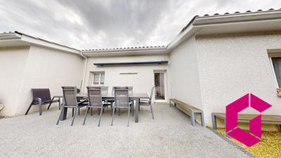 Villa - 102 m² - 5 pièces
