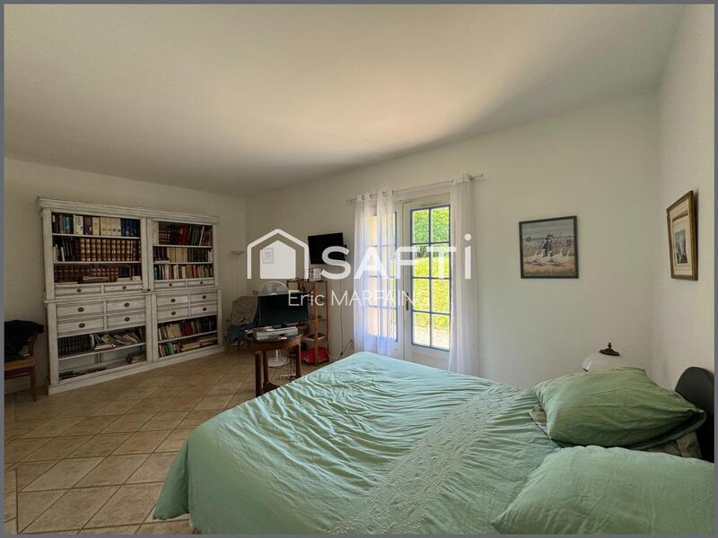 Maison - 286 m² - 8 pièces