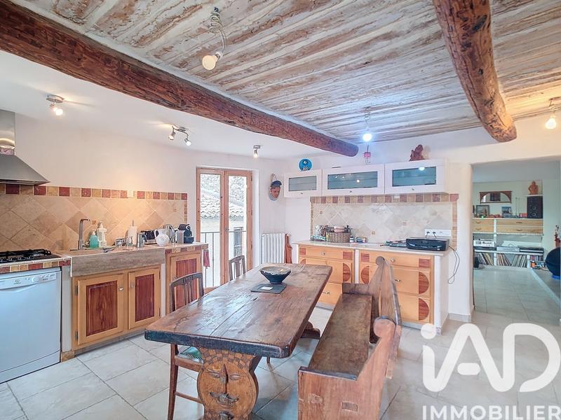 Maison de village - 105 m² - 4 pièces