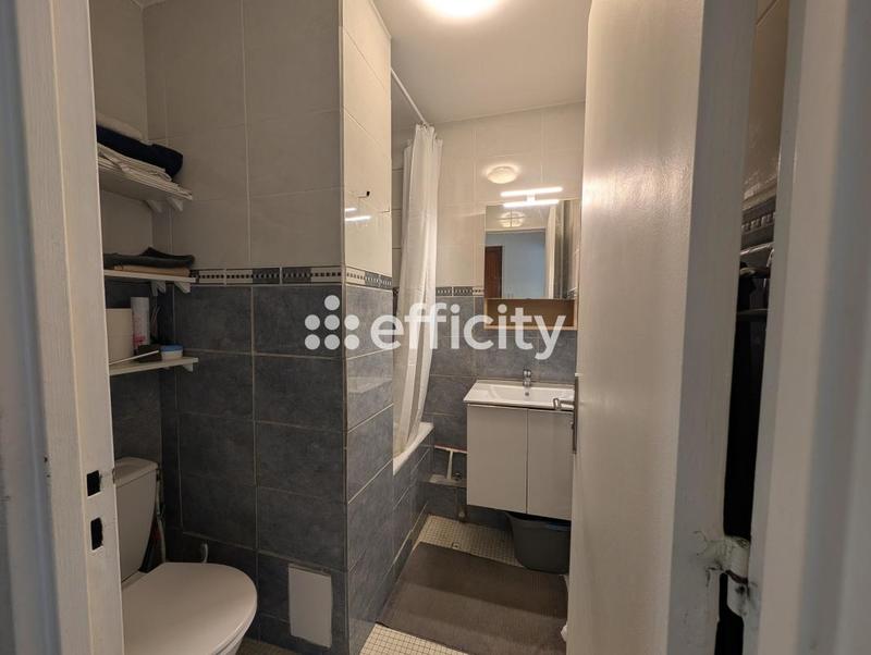 Appartement ancien - 25 m² - 1 pièce