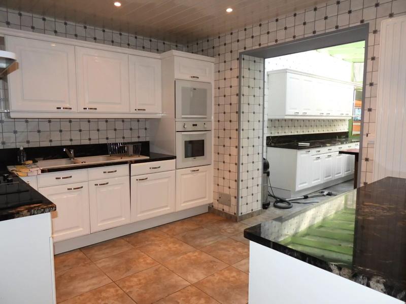 Maison - 182 m² - 6 pièces