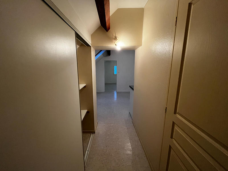 Maison - 180 m² - 10 pièces