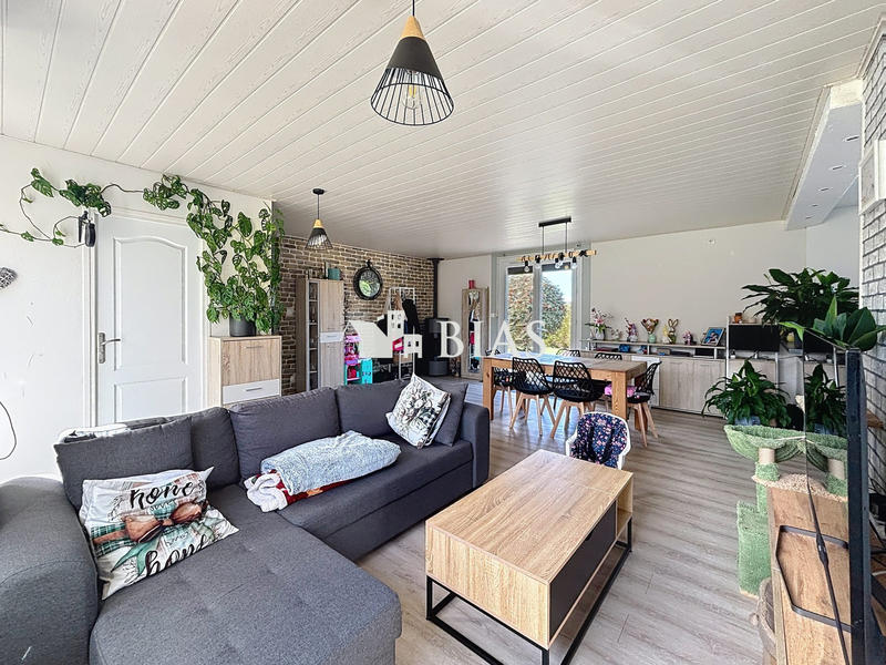 Maison - 88 m² - 4 pièces