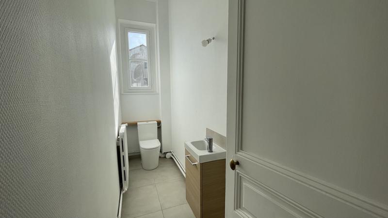 Appartement - 160 m² - 5 pièces