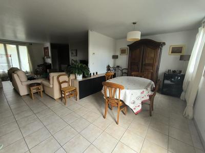 Maison - 108 m² - 5 pièces
