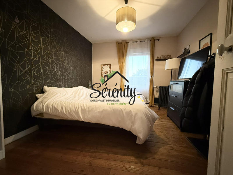 Maison - 182 m² - 7 pièces