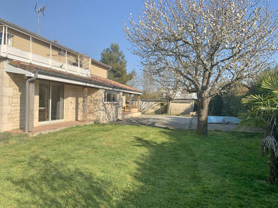Villa - 192 m² - 6 pièces