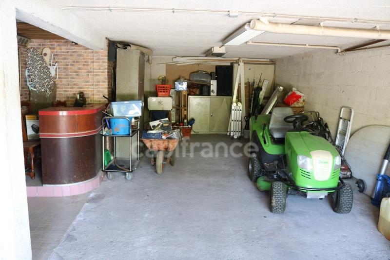 Maison - 96 m² - 5 pièces