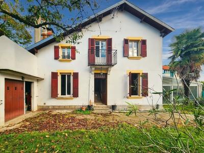 Maison - 136 m² - 5 pièces