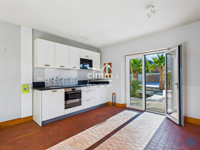 Appartement - 82 m² - 3 pièces