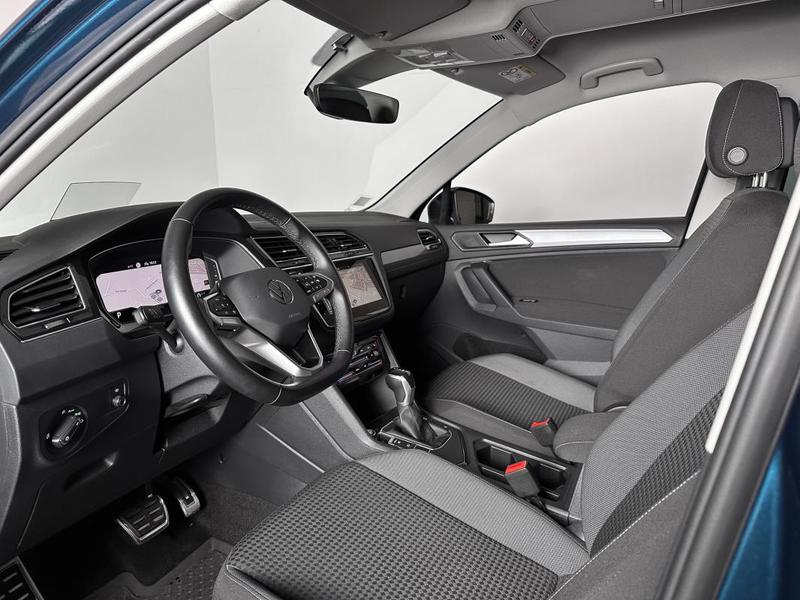 Volkswagen Tiguan Active 2.0 Tdi 150ch Dsg Phase 2 Ja17p Digital Cockpit Sieges Chauff Hud Camera 3d