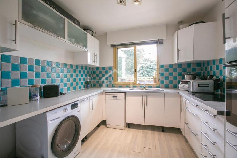 Maison - 573 m² - 20 pièces