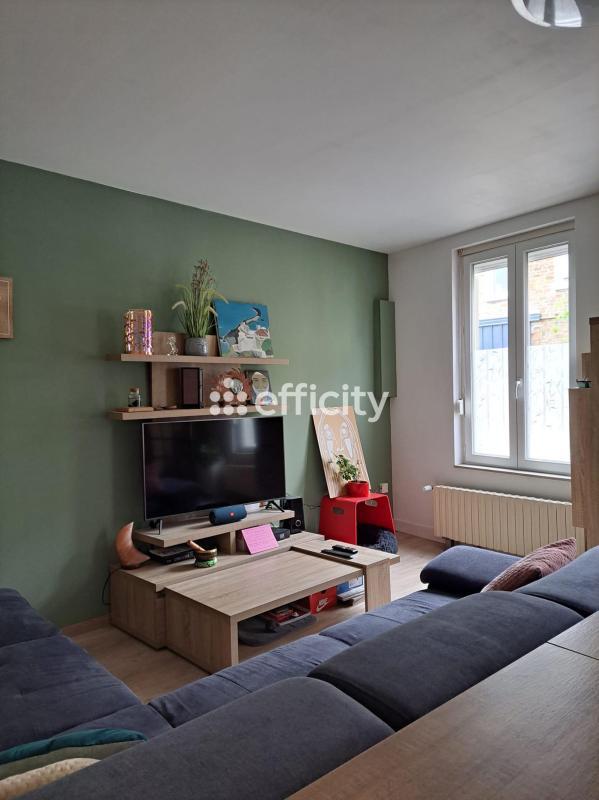 Maison de ville - 80 m² - 5 pièces