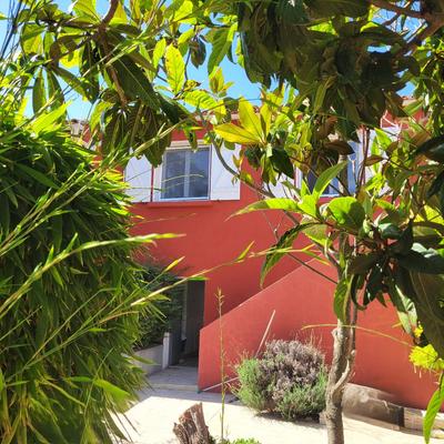 Maison - 300 m² - 10 pièces