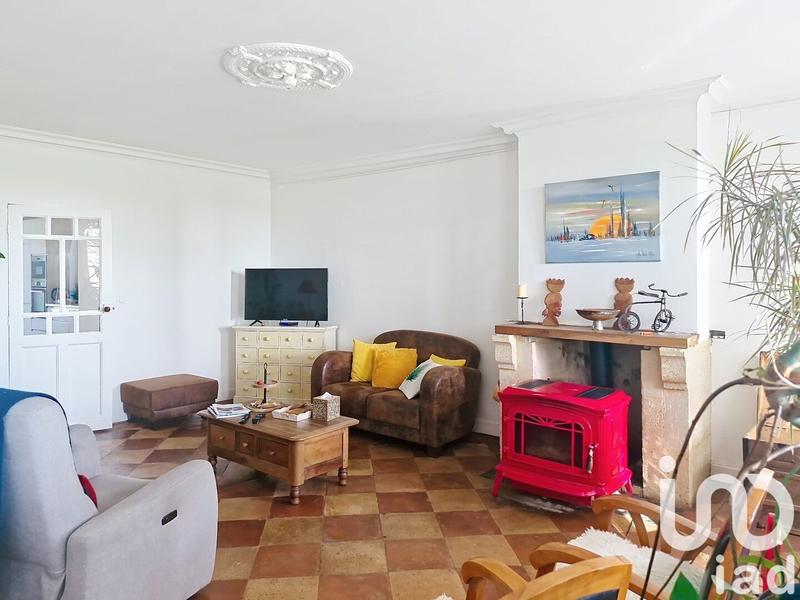 Maison - 295 m² - 8 pièces