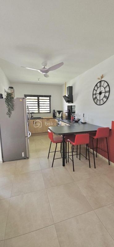 Maison - 106 m² - 5 pièces