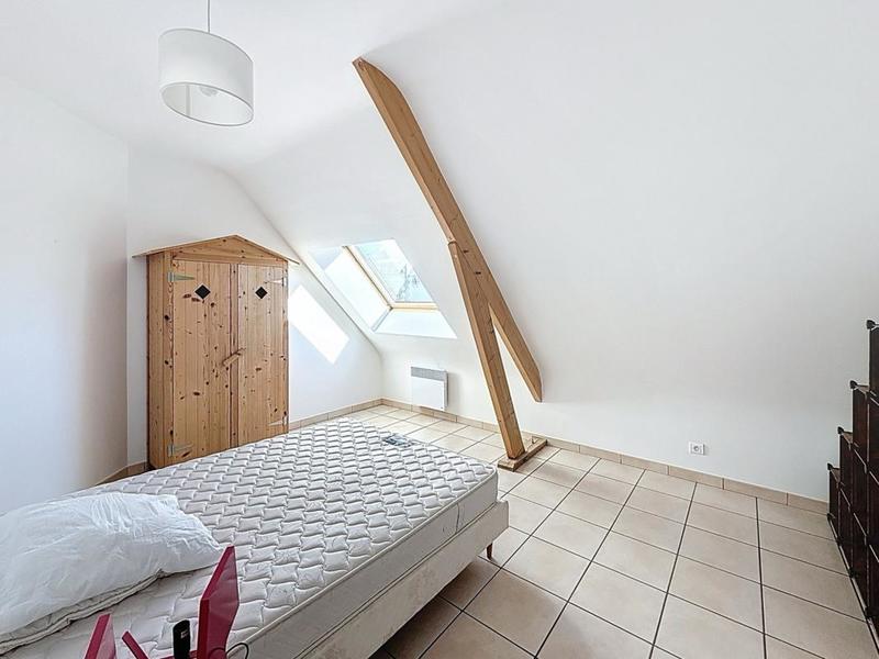 Maison - 141 m² - 8 pièces