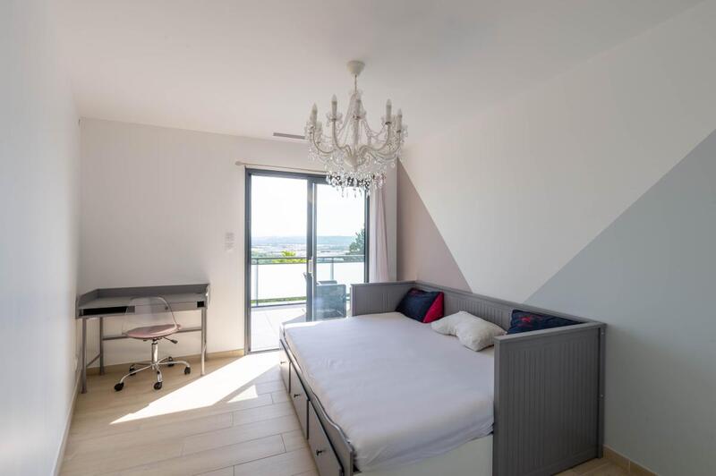 Villa - 178 m² - 6 pièces