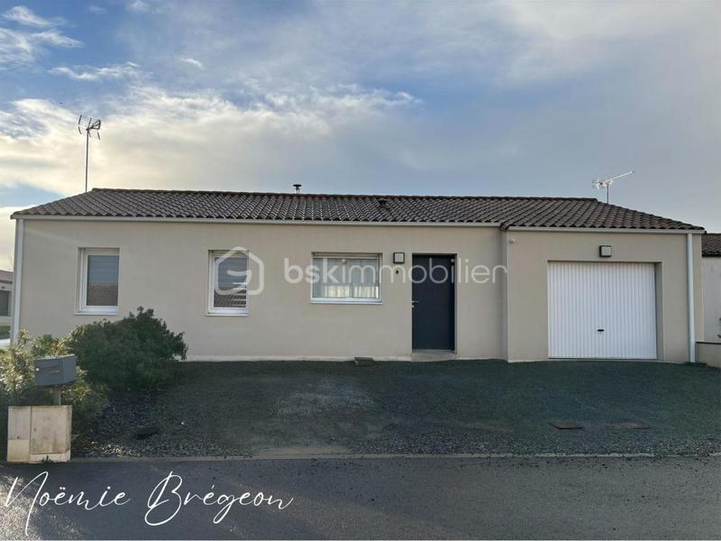 Maison - 81 m² - 5 pièces