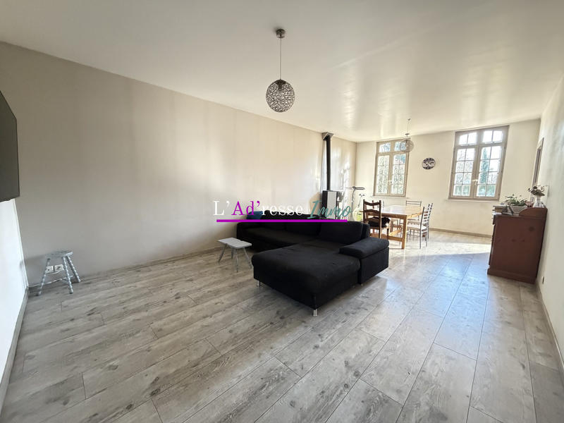 Maison - 180 m² - 6 pièces