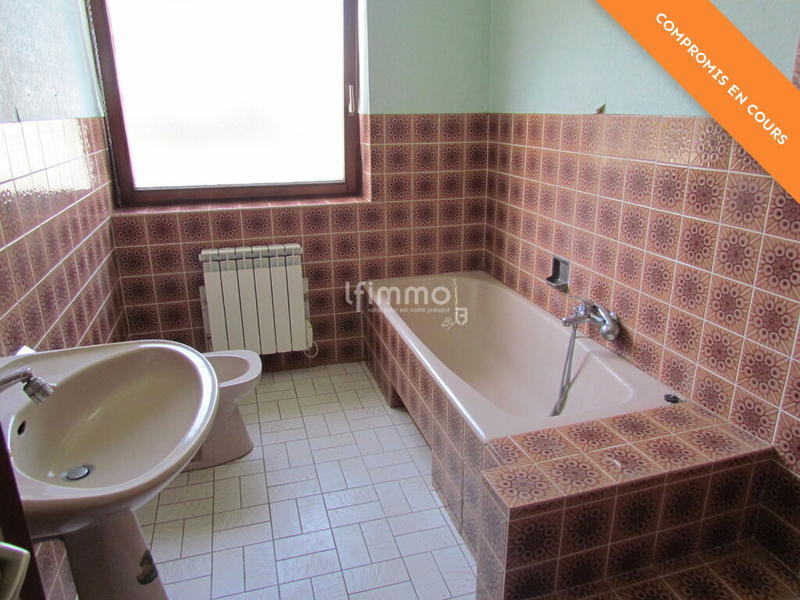 Maison - 115 m² - 6 pièces