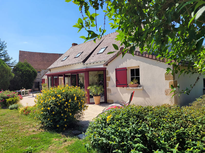 Maison - 203 m² - 8 pièces