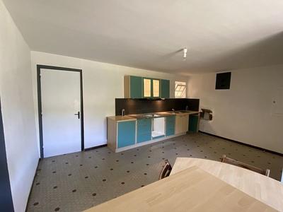 Maison traditionnelle - 154 m² - 6 pièces