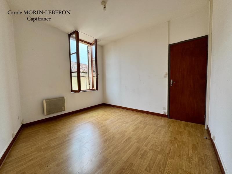 Immeuble - 114 m² - 6 pièces