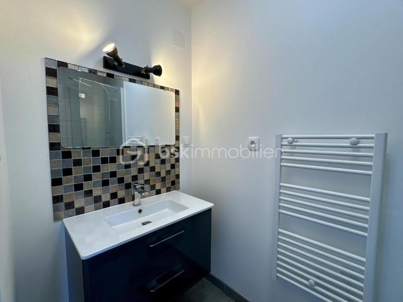 Maison traditionnelle - 97 m² - 5 pièces