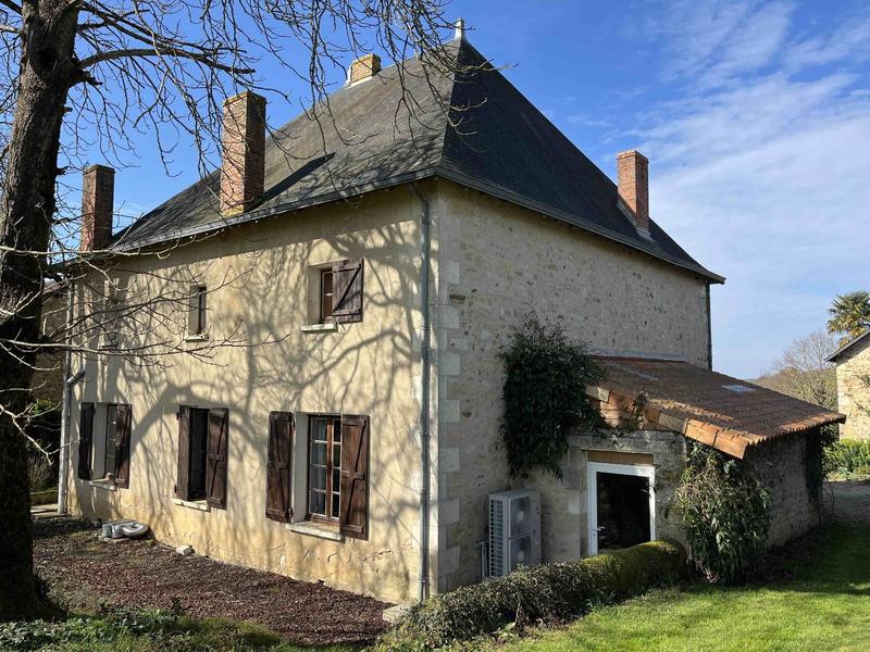 Maison - 188 m² - 9 pièces