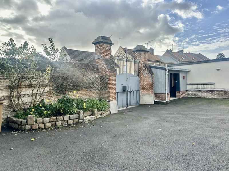 Maison - 115 m² - 6 pièces