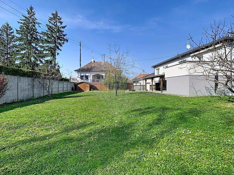 Maison - 91 m² - 4 pièces