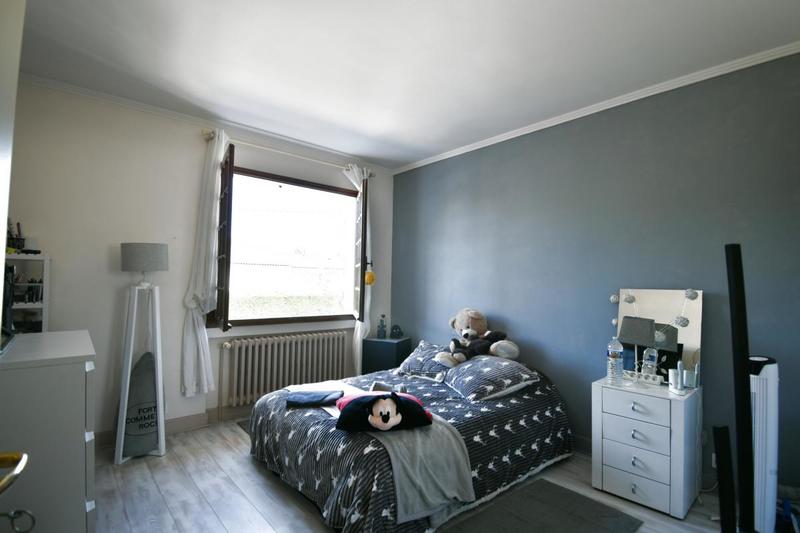 Maison - 186 m² - 7 pièces